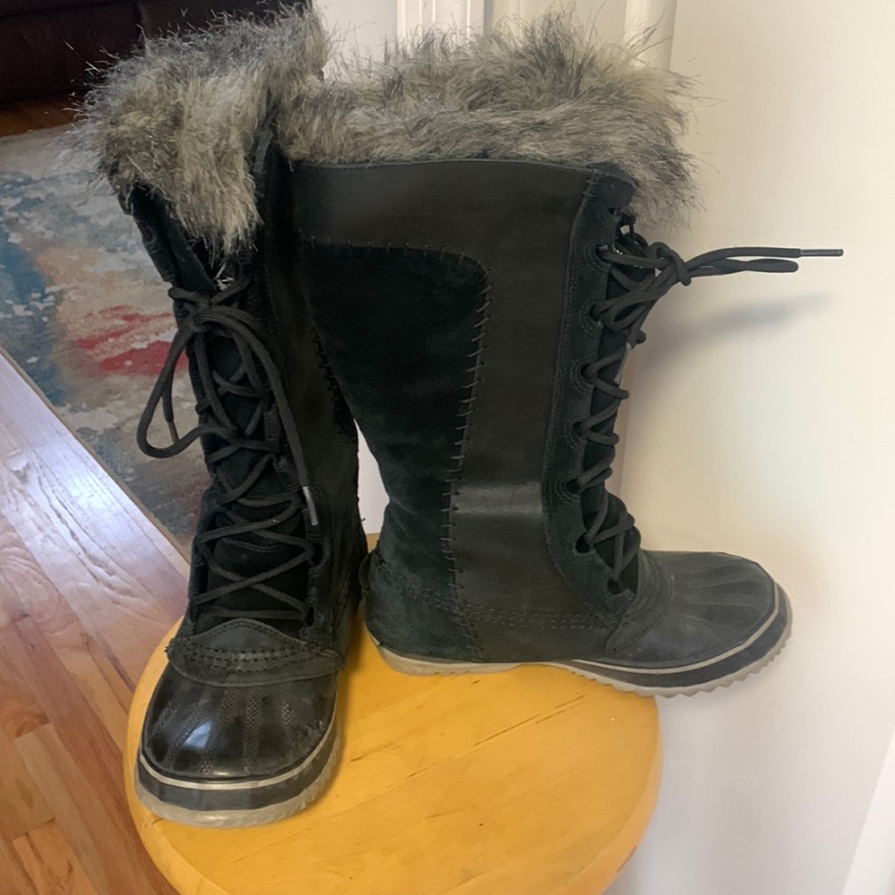 I ♥️offers! Sorel winter boots